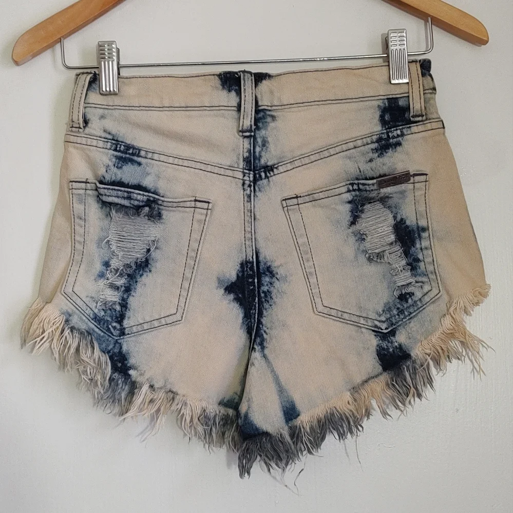 Sneak Peek Distressed High Rise Cut Off Denim Shorts - Picture 6 of 10